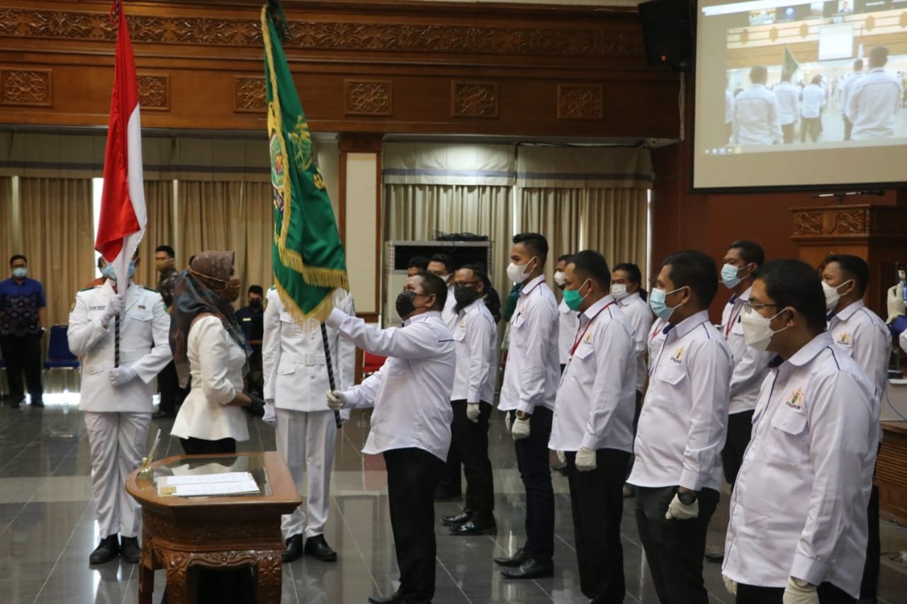 Resmi Dilantik, H.Ahlang Edi Pimpin Kadin Kutim