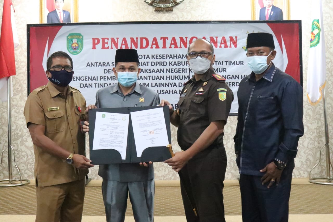 DPRD Kutim-Kejari MoU Tentang Bantuan Hukum