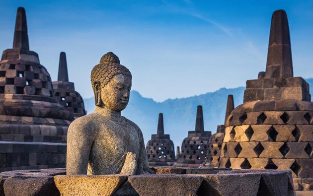 Presiden Jokowi Batalkan Kenaikan Tiket Masuk Candi Borobudur 