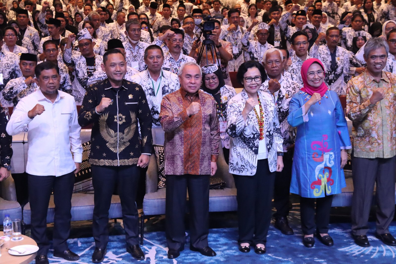 Wakil Ketua DPRD Kaltim Hadiri Konkernas IV PGRI