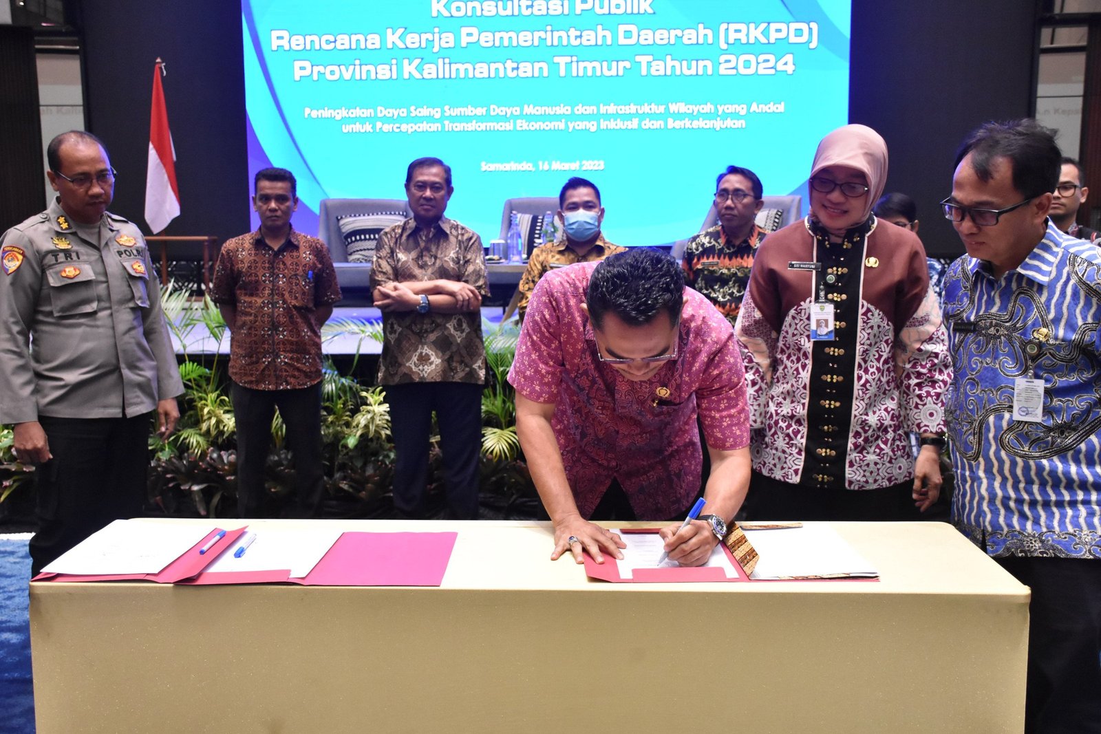 Ketua DPRD Kaltim Hadiri Konsultasi Publik RKPD Tahun 2024