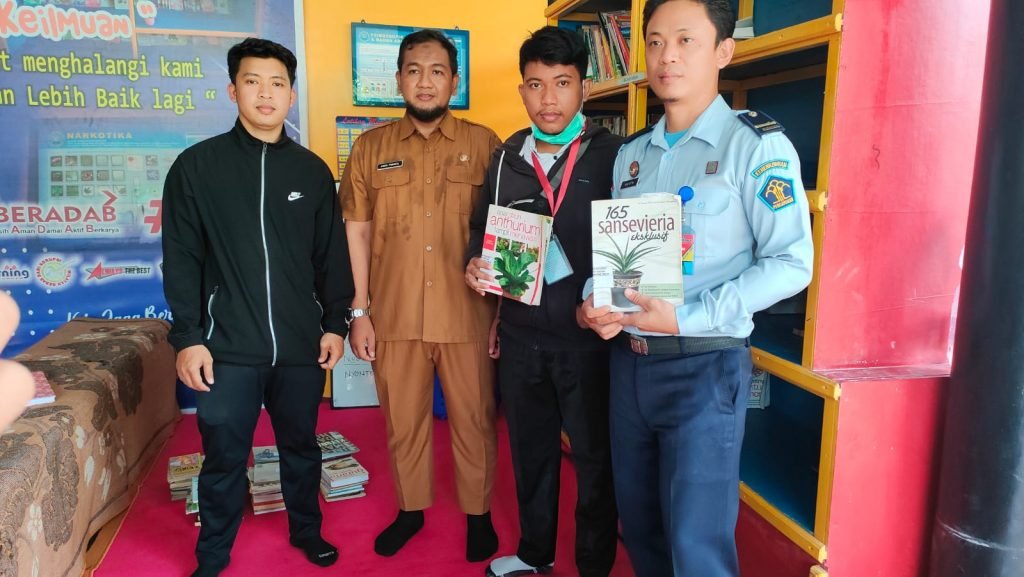 DPK Kaltim Memperluas Literasi Melalui Perpustakaan Keliling