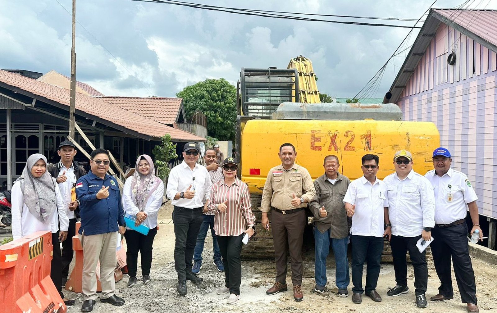 Wakil Ketua DPRD Kaltim Tinjau Pembangunan Drainase Loa Ipuh