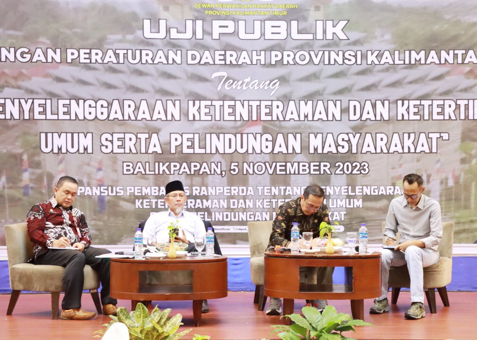 DPRD Kaltim Gelar Uji Publik Ranperda Trantibumlinmas