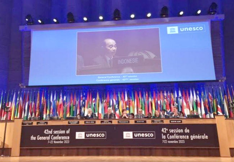 Bahasa Indonesia Ditetapkan sebagai Bahasa Resmi Konferensi Umum UNESCO
