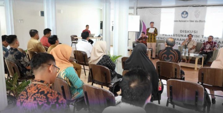 Bahasa Indonesia Wajib Menjadi Bahasa Resmi IKN