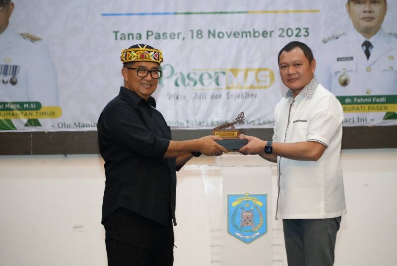 Pj Gubernur Kaltim Gelar Ramah Tamah Dengan Bupati Paser