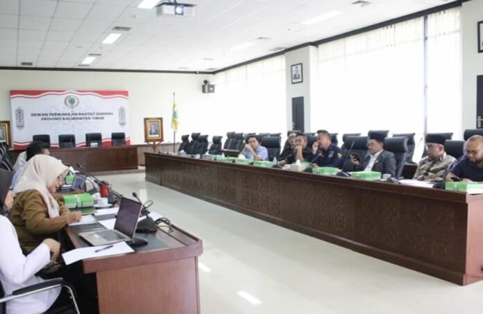 DPRD Kaltim Adakan Rapat Internai Terkait Ranperda